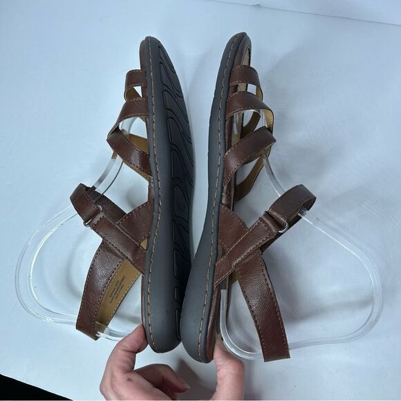 BORN faux leather Brown Strappy Sandals with Adjustable Ankle Strap 11 - Picture 5 of 9